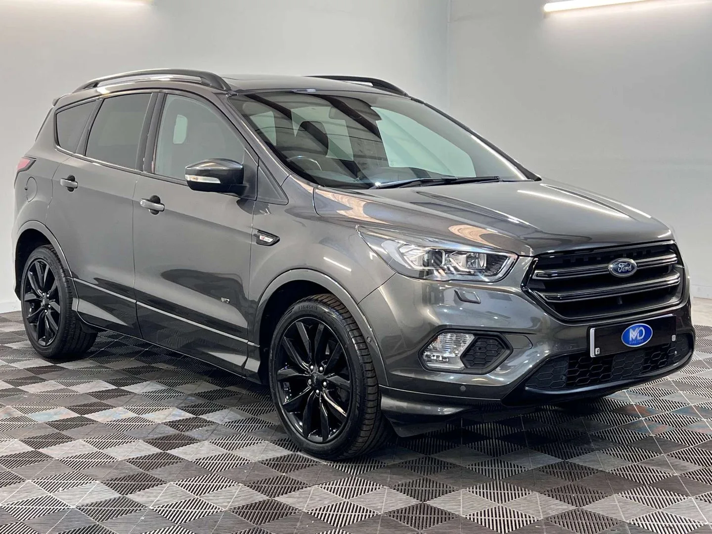 2018 Ford Kuga 1.5 Kuga ST-Line X 4x4 Auto 4WD 5dr 2 KEYS + S/HISTORY + NEW MOT + AA APPRO