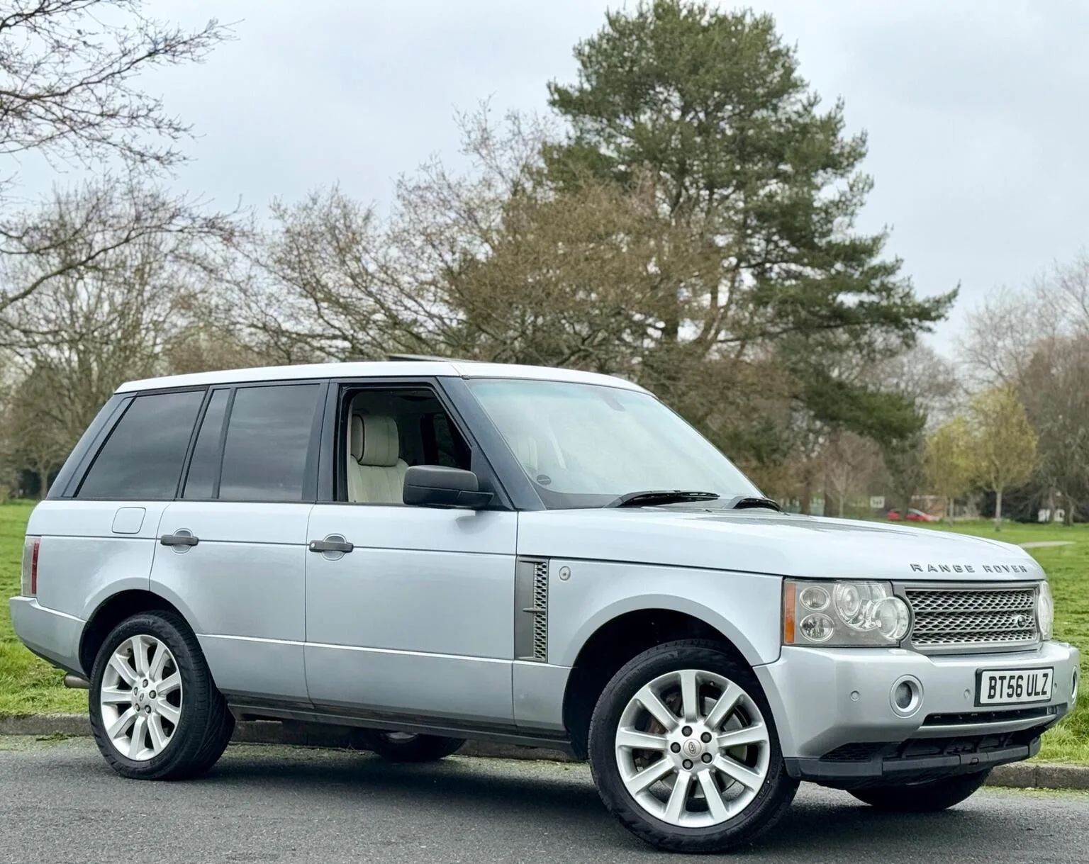 2007 Land Rover Range Rover 4.2 V8 Supercharged Vogue SE Station Wagon 5dr