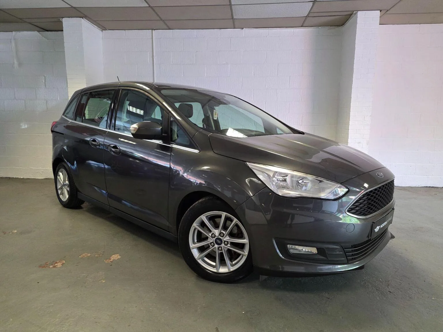 2016 Ford Grand C-Max 1.0T EcoBoost Zetec Euro 6 (s/s) 5dr (Nav)
