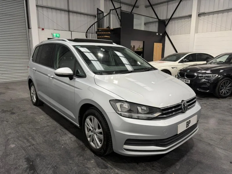 2020 Volkswagen Touran 2.0 TDI SE Family DSG Euro 6 (s/s) 5dr