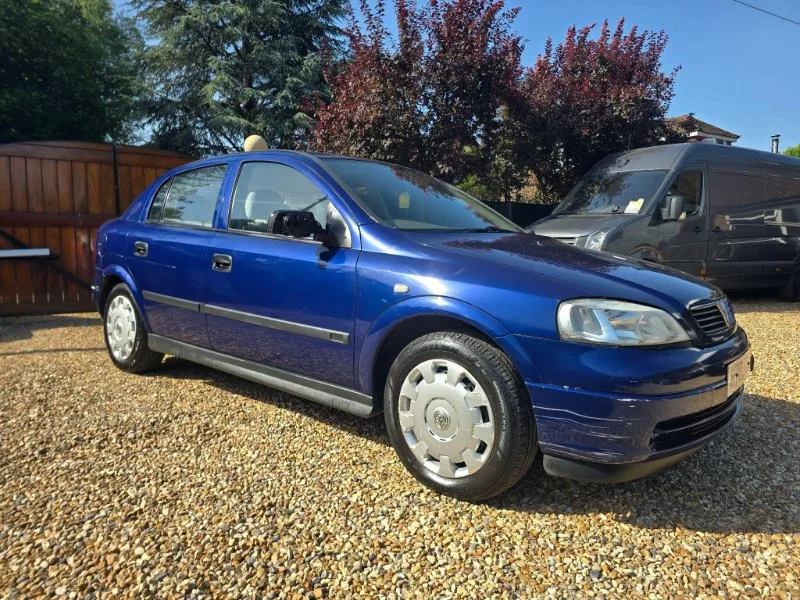 2003 Vauxhall Astra 1.6i Club 5dr (a/c)