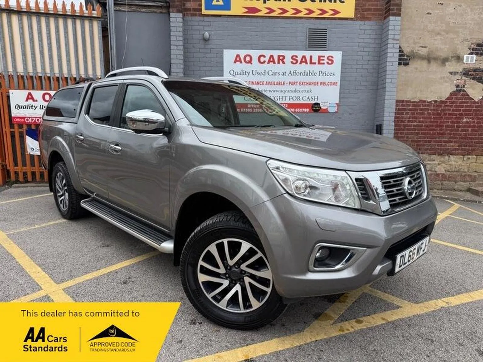 2017 Nissan Navara 2.3 dCi Tekna 4WD Euro 6 (s/s) 4dr