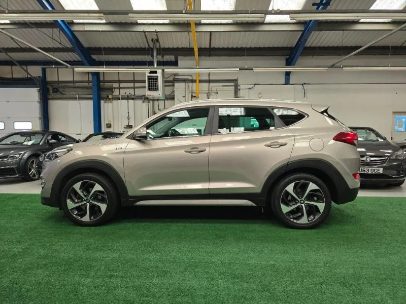 2017 Hyundai Tucson 1.7 CRDi Blue Drive Sport Edition Euro 6 (s/s) 5dr