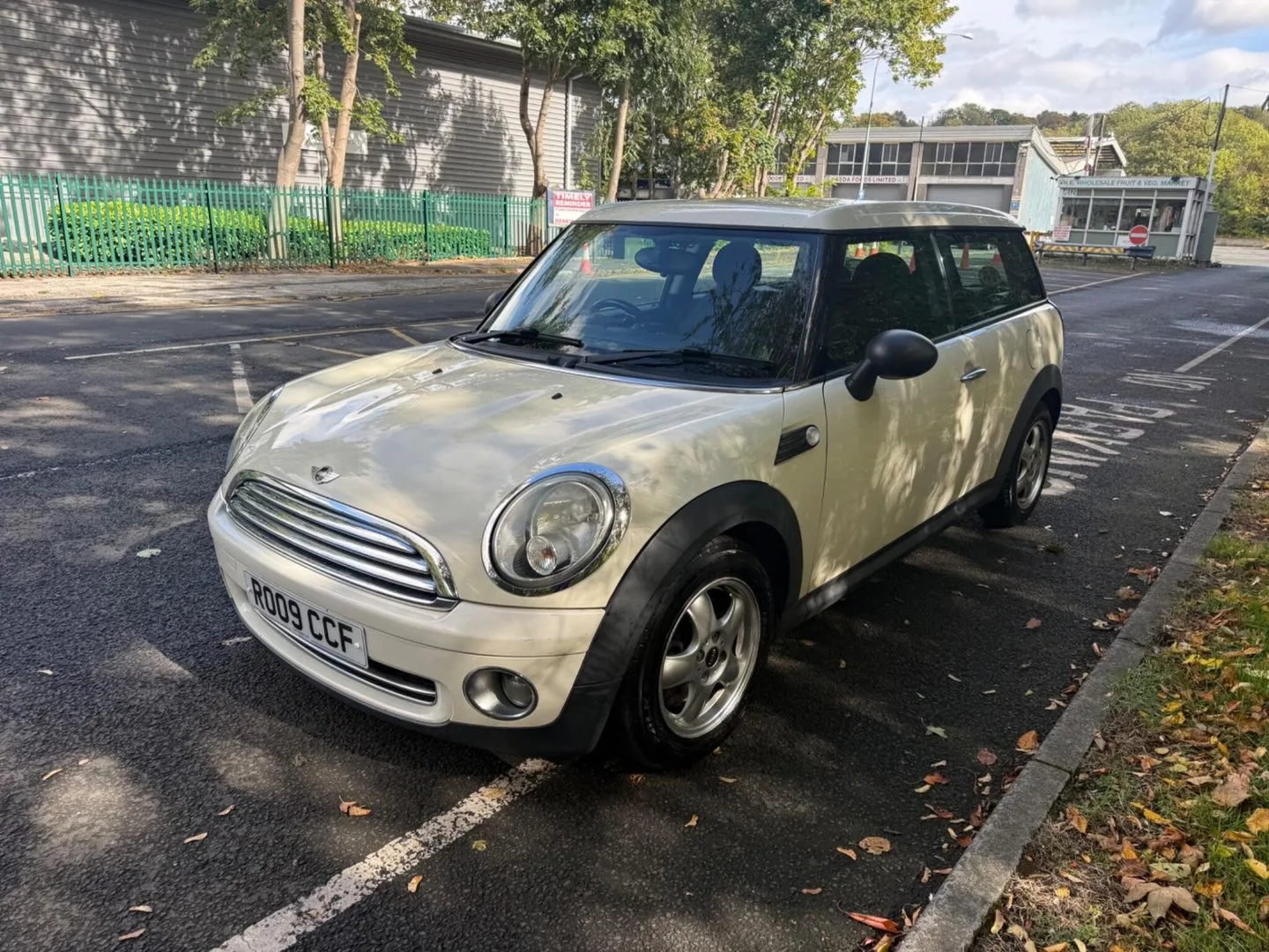 MINI Clubman 2009 (09) 1.4 One Estate 5dr Petrol Manual Euro 4 (95 ps)