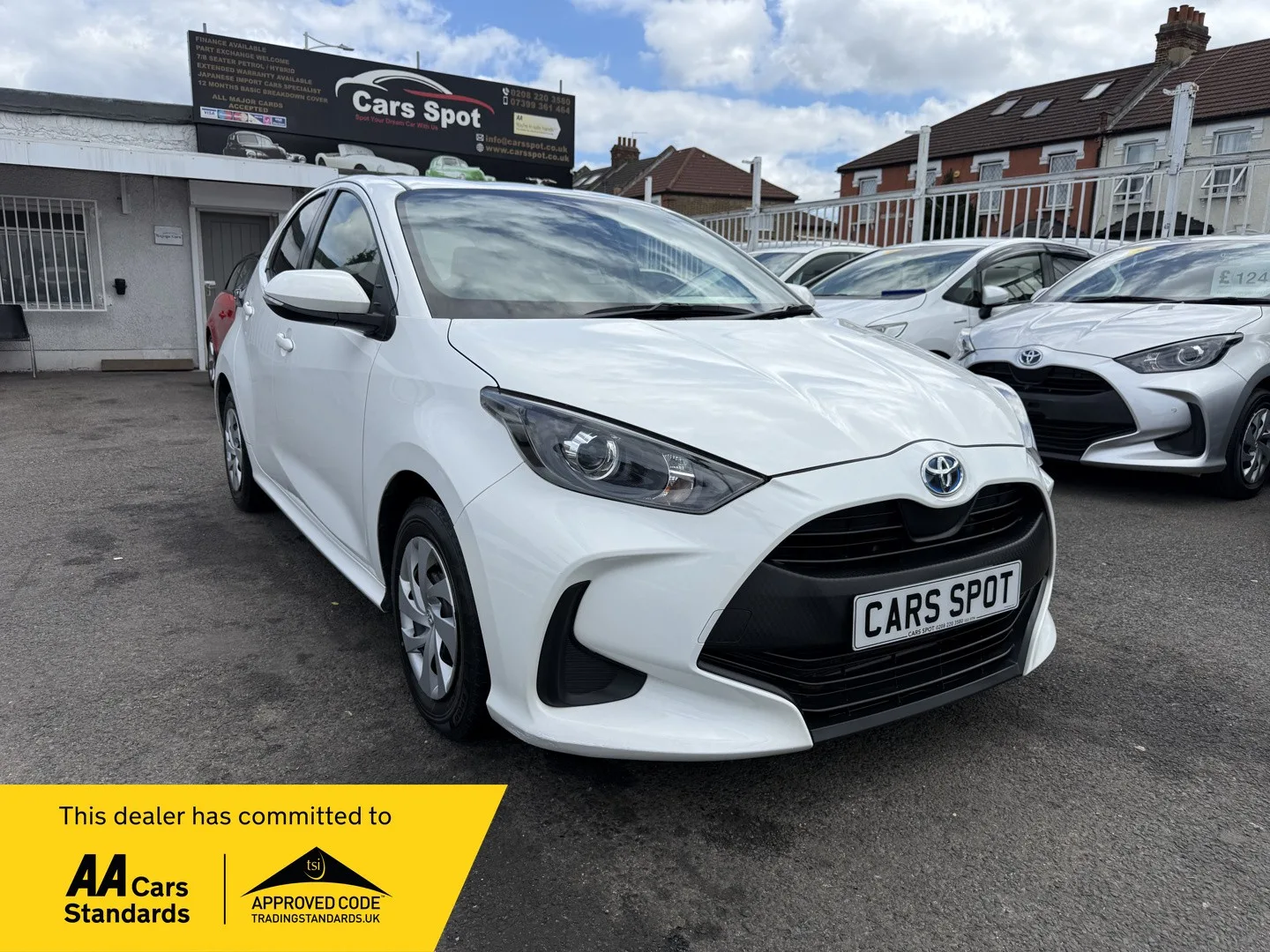 2022 Toyota Yaris 1.5 VVT-h Design E-CVT Euro 6 (s/s) 5dr