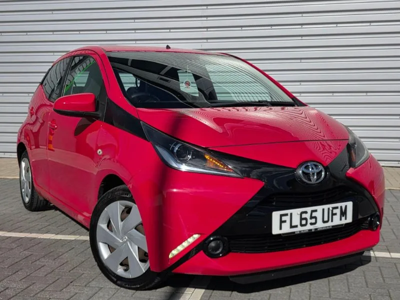 2015 Toyota Aygo 1.0 VVT-i x-play Euro 5 5dr Euro 5