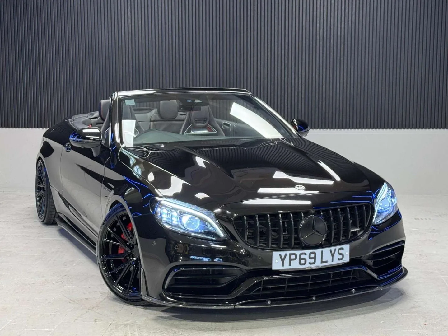 2019 Mercedes-Benz C Class 4.0 AMG C 63 S Premium+ Auto 2dr
