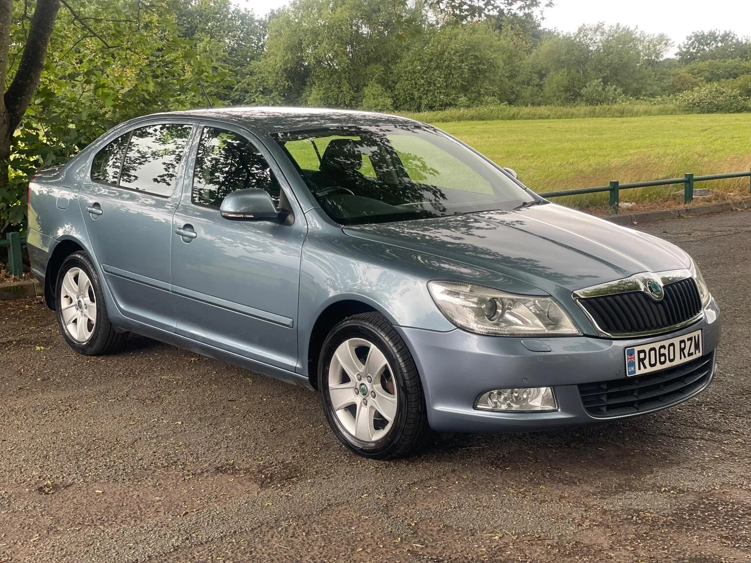 2010 Skoda Octavia 1.6 TDI Elegance DSG Euro 5 5dr