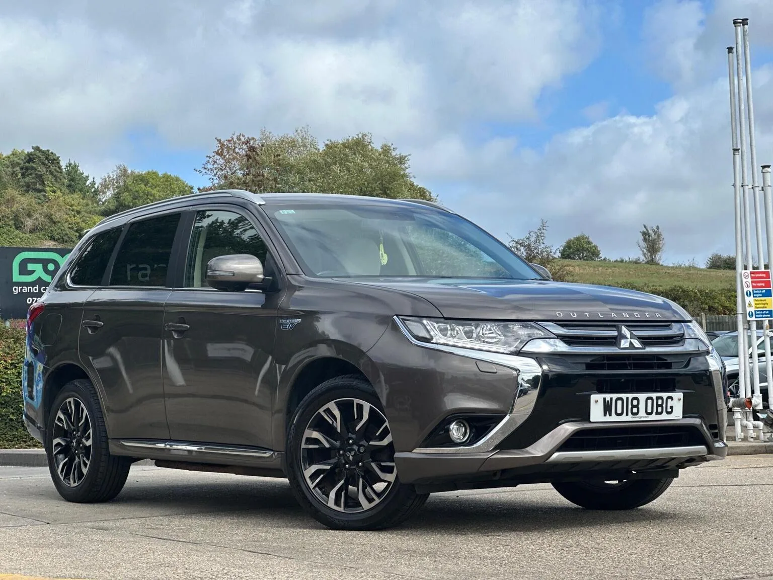 2018 Mitsubishi Outlander 2.0h 12kWh 5h CVT 4WD Euro 6 (s/s) 5dr