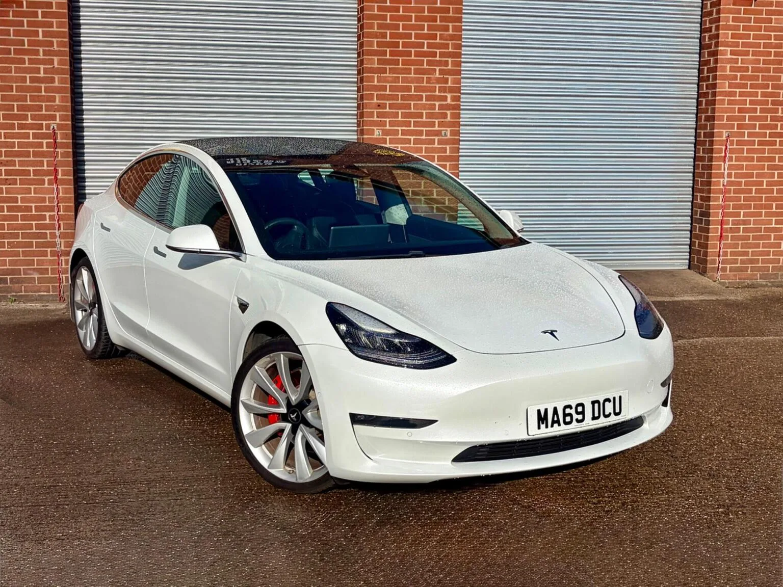 2019 Tesla Model 3 (Dual Motor) Performance Auto 4WDE 4dr (Performance Upgrade)