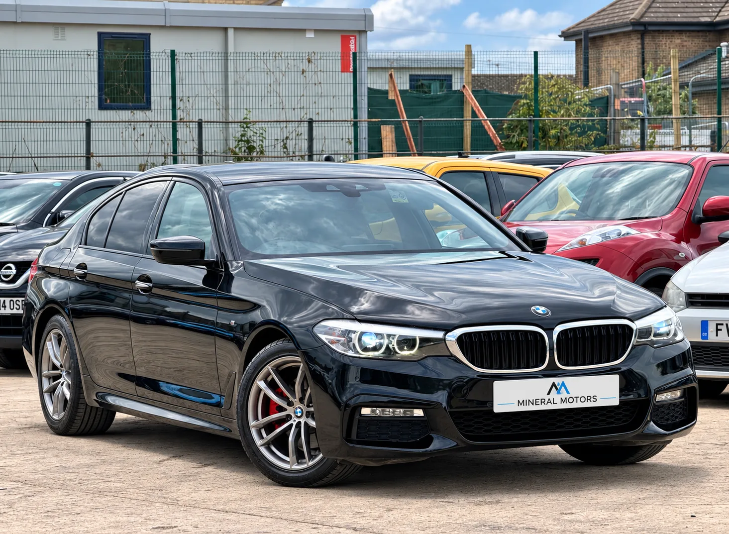 2018 BMW 5 Series 2.0 520i M Sport Saloon