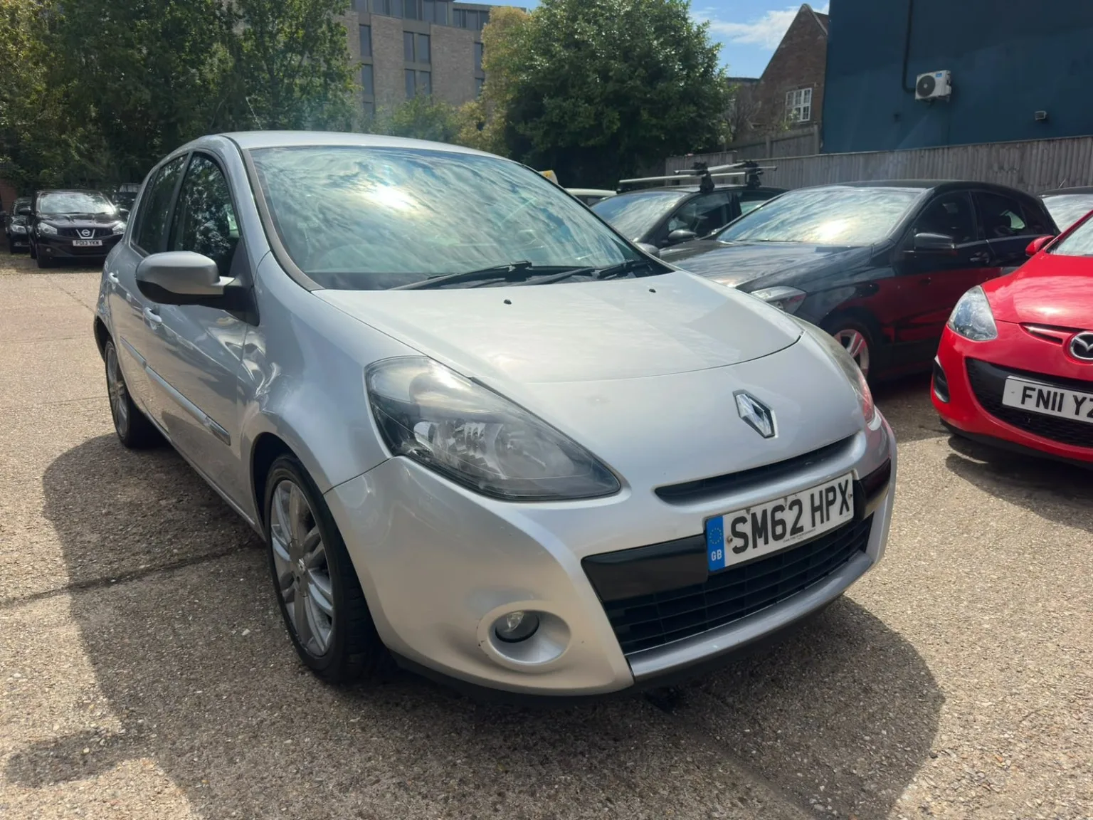 2012 Renault Clio 1.2 Dynamique TomTom