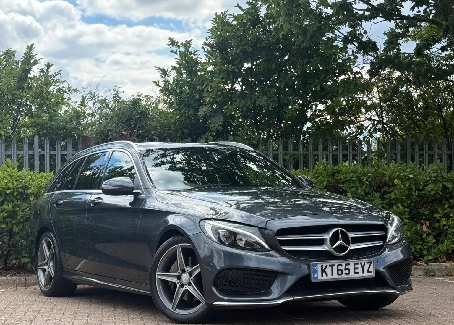 2016 Mercedes-Benz C Class 2.0 C200 AMG Line (Premium) 7G-Tronic+ Euro 6 (s/s) 5dr