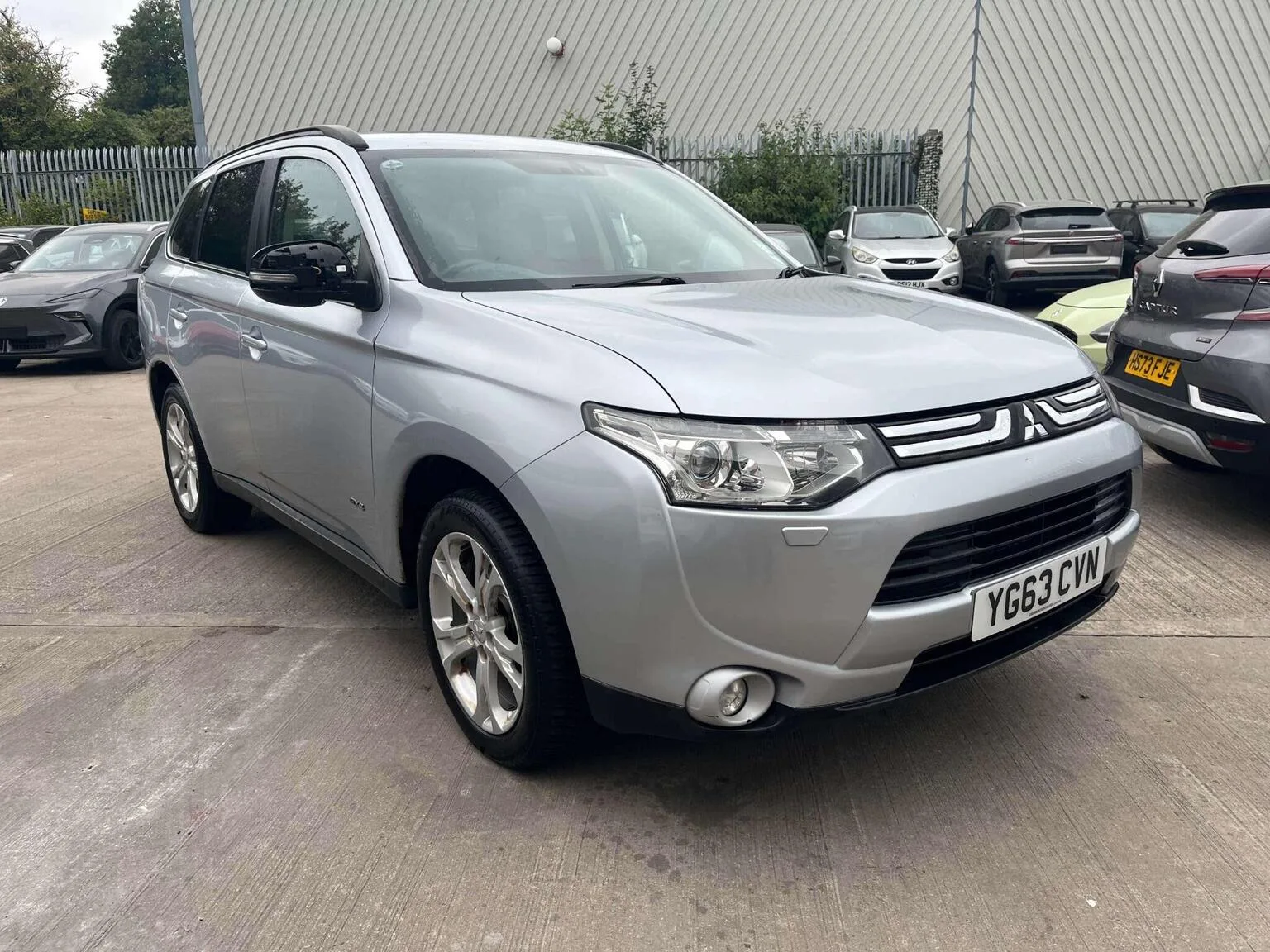 2013 Mitsubishi Outlander 2.2 DI-D GX4 4WD Euro 5 (s/s) 5dr
