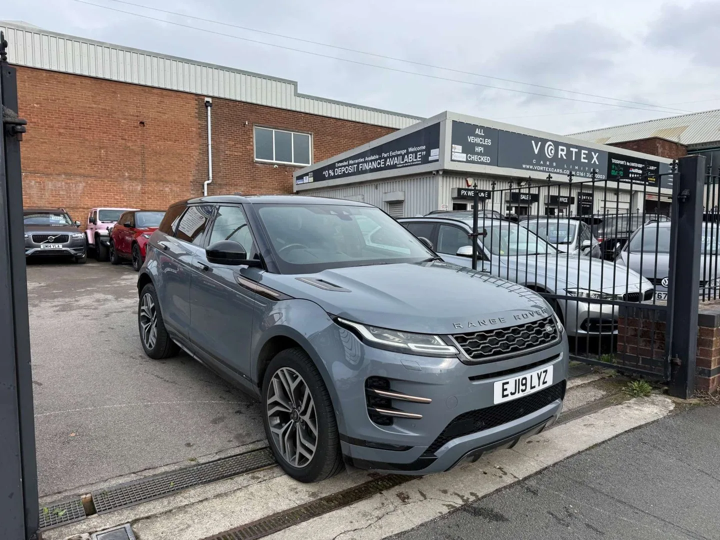 2019 Land Rover Range Rover Evoque 2.0 Range Rover Evoque First Edition D Auto 4WD 5dr