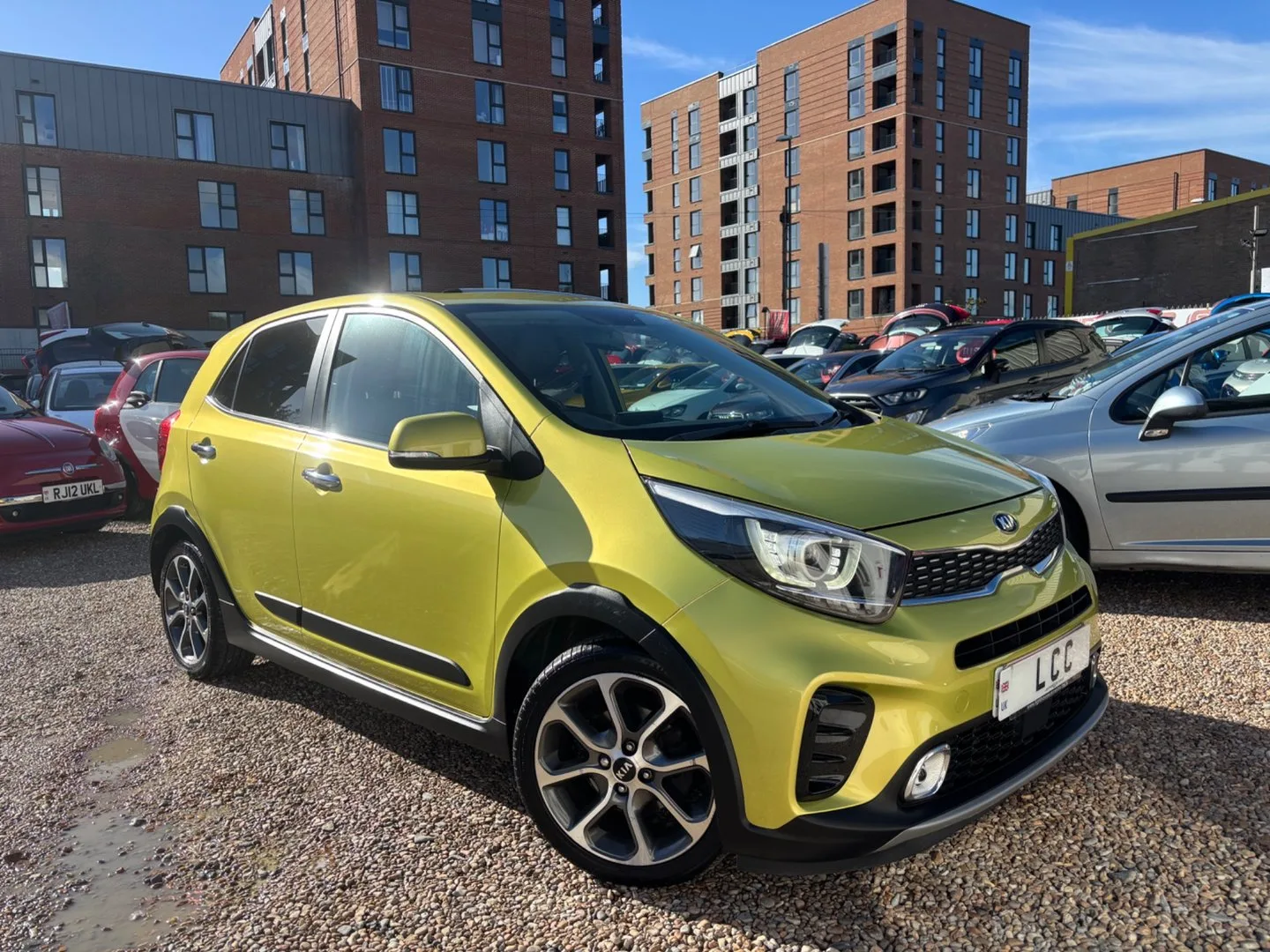 2019 Kia Picanto X-LINE S.. AUTOMATIC.. ELECTRIC SUNROOF.. 6 SERVICES..1 PREVIOUS KEEPER..