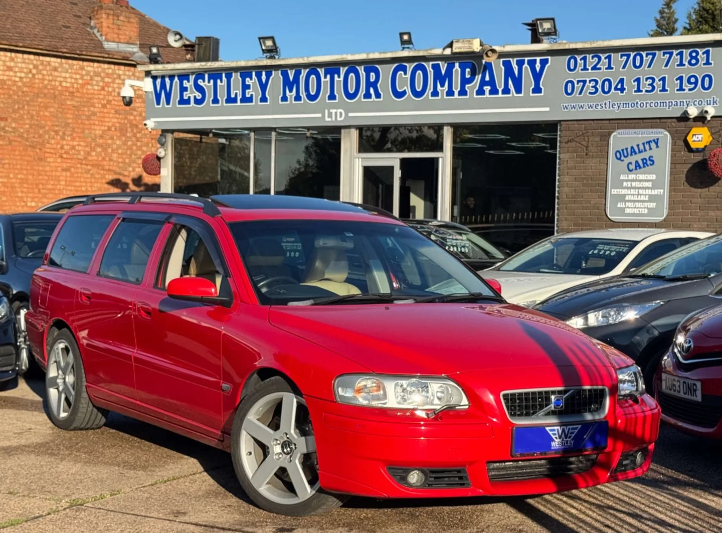 2005 Volvo V70 2.5 R Estate 5dr Petrol Geartronic (270 g/km, 300 bhp) low mileage*Perfect