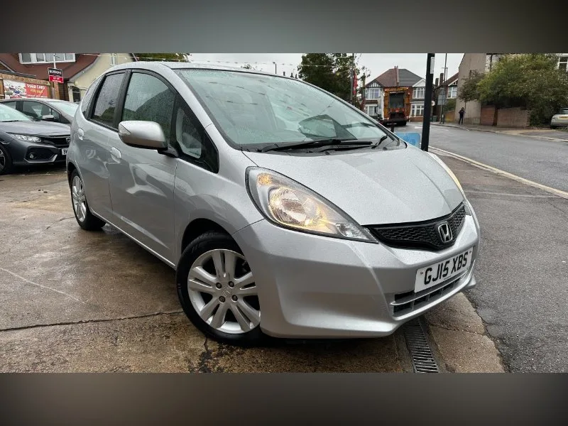 2015 Honda Jazz 1.4 i-VTEC ES Plus Hatchback 5dr Petrol CVT Euro 5 (99 ps)