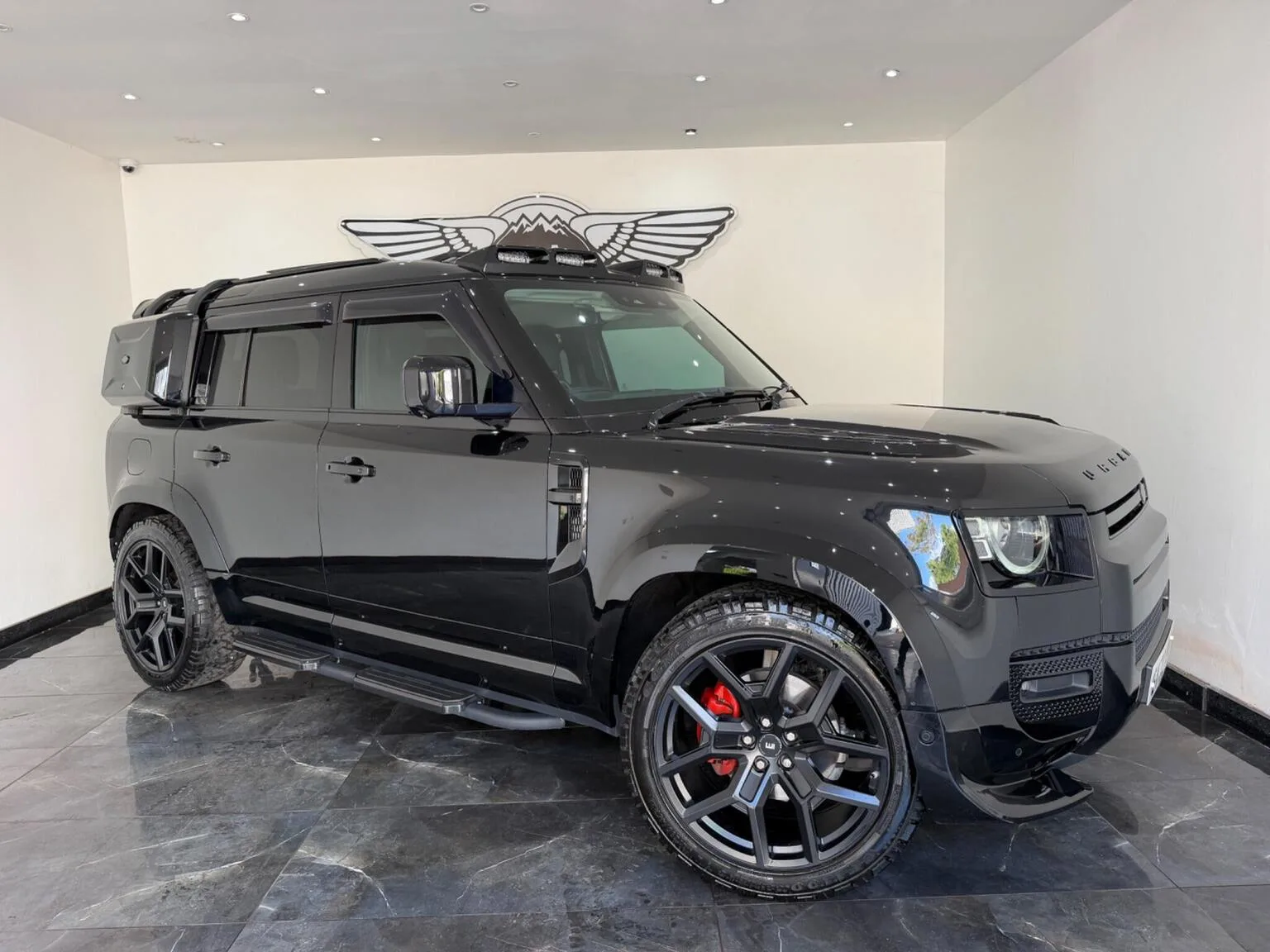 2020 Land Rover Defender 110 2.0 SD4 HSE Auto 4WD Euro 6 (s/s) 5dr