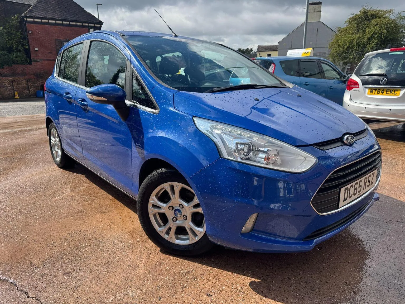 2015 Ford B-Max 1.0T EcoBoost Zetec Euro 5 (s/s) 5dr