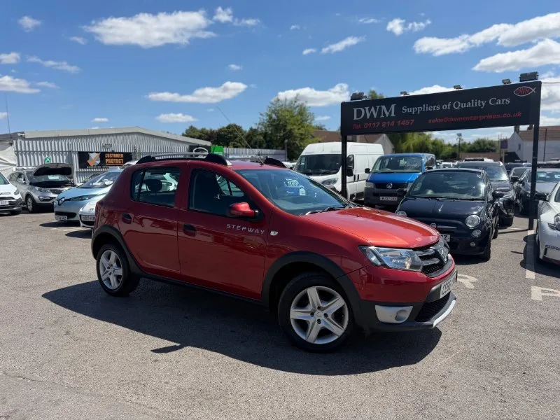 2016 Dacia Sandero Stepway 0.9 TCe Laureate Hatchback 5dr Petrol Manual Euro 6 (s/s) (90 ps)