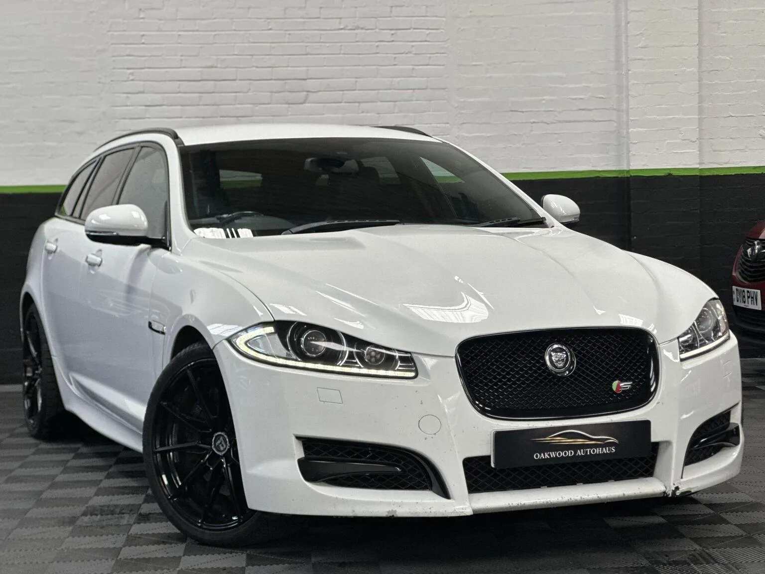 2013 Jaguar Xf 3.0d S V6 Premium Luxury Sportbrake Auto Euro 5 (s/s) 5dr