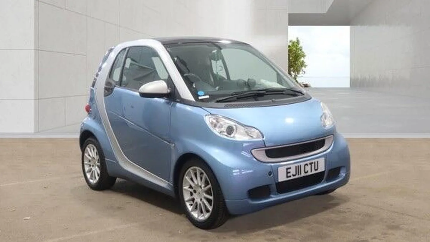 smart Fortwo Coupe 2011 (11) 1.0 MHD Passion SoftTouch Euro 5 (s/s) 2dr