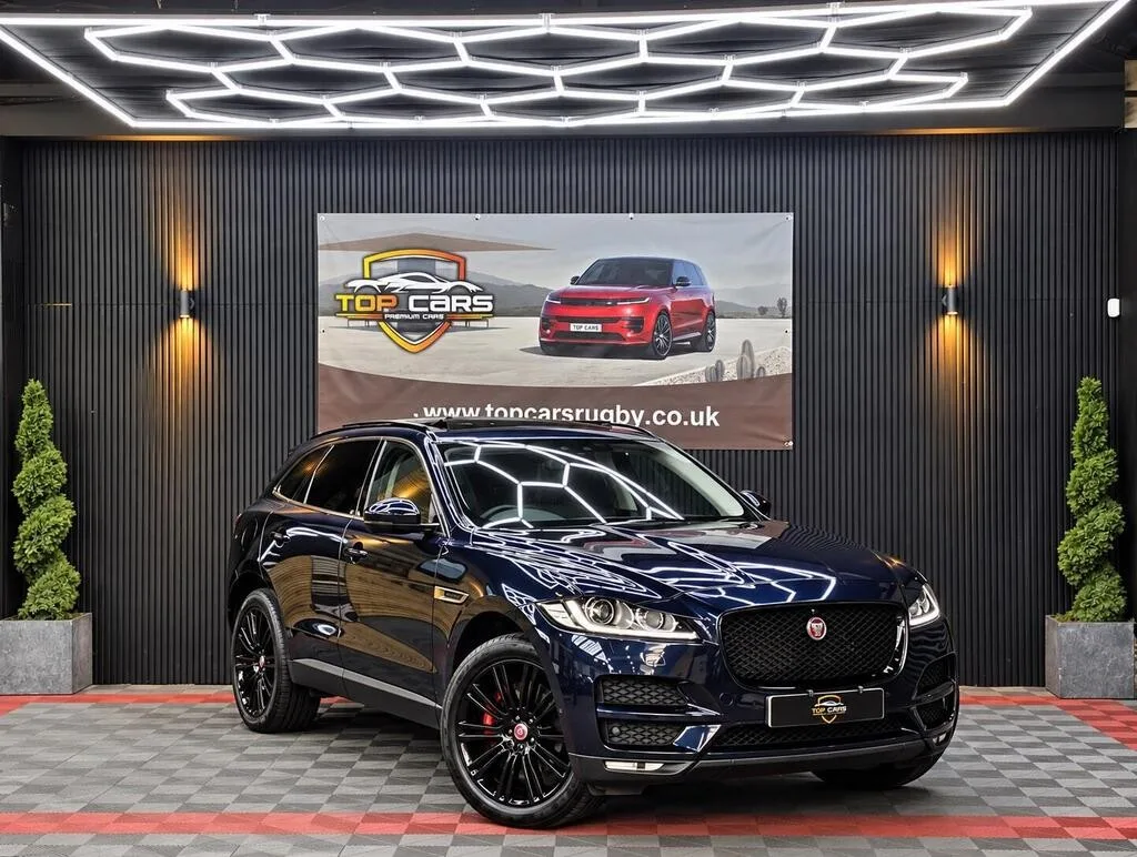2017 Jaguar F-Pace 2.0 D240 Portfolio