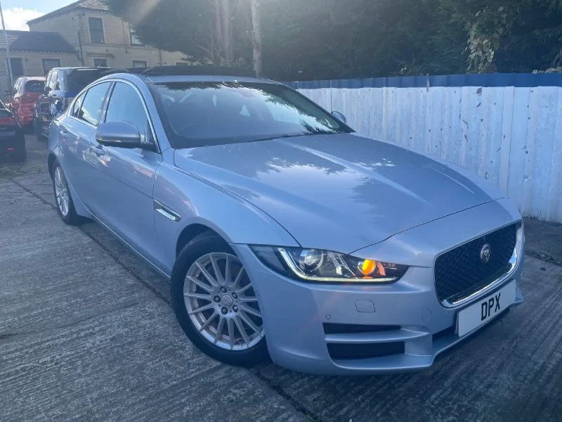 2015 Jaguar XE 2.0d Portfolio Saloon 4dr Diesel Manual Euro 6 (s/s) (163 ps)