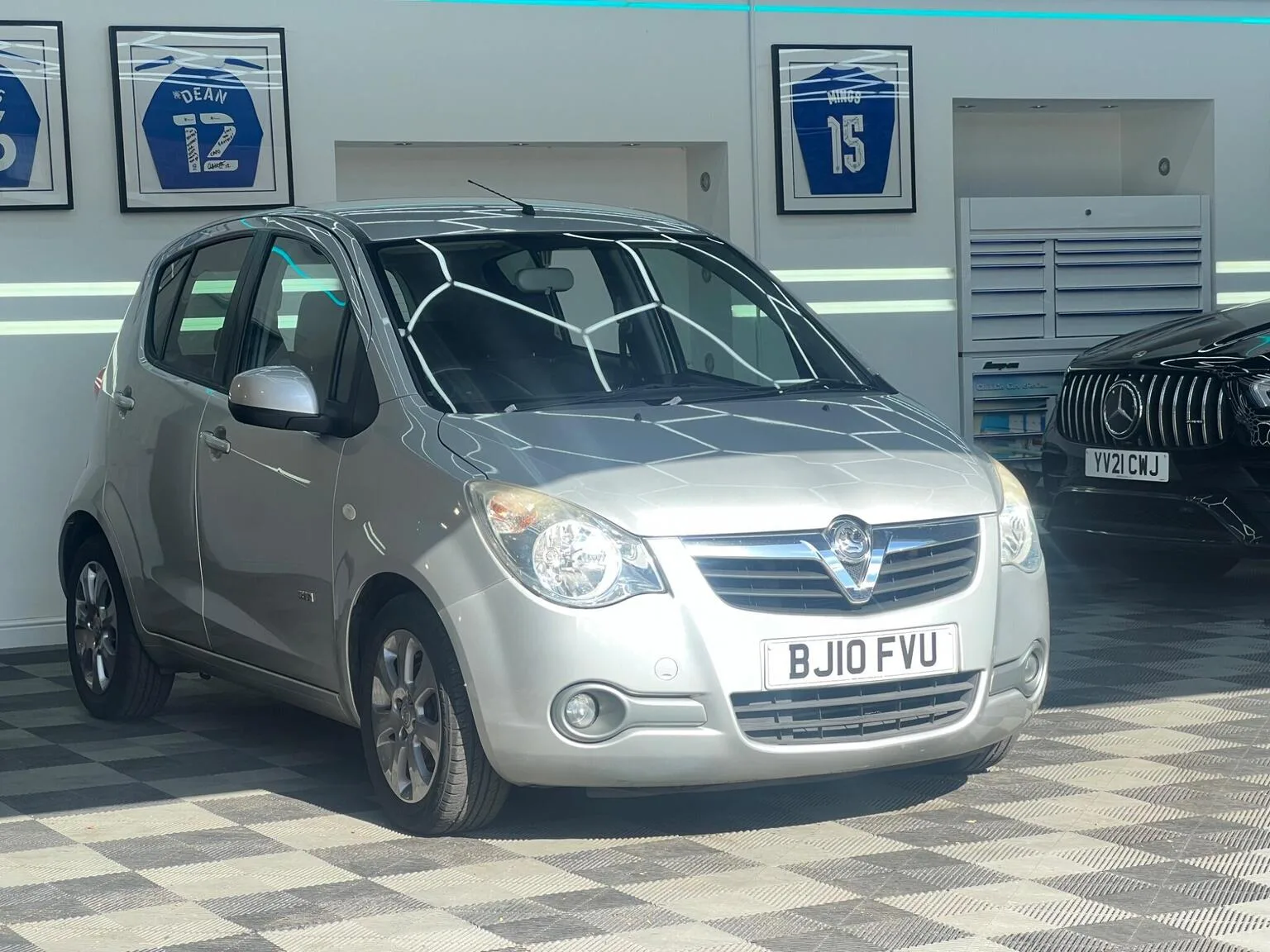 2010 Vauxhall Agila 1.2 16V Design Auto Euro 5 5dr
