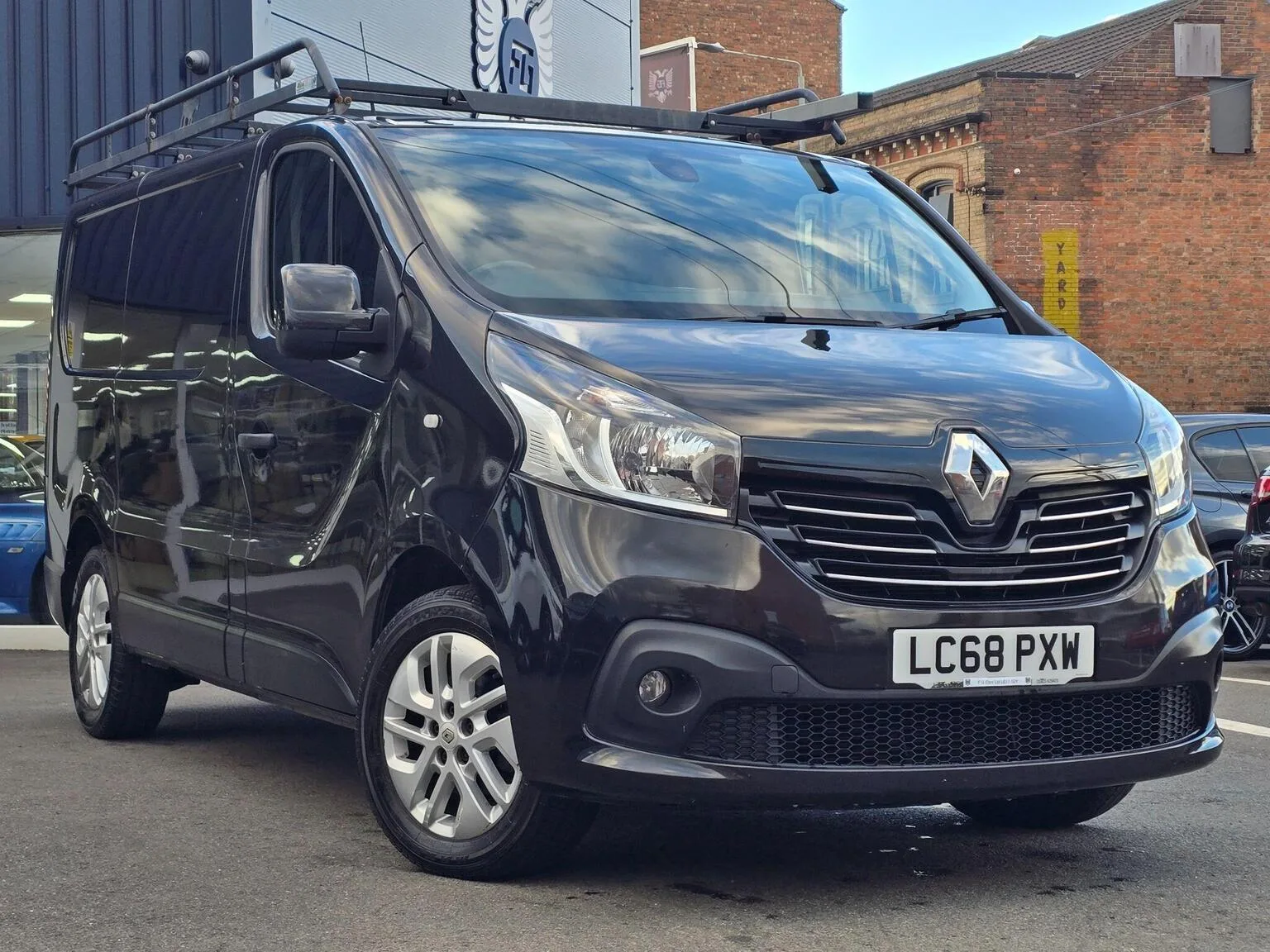 2018 Renault Trafic 1.6 dCi 27 Sport Nav SWB Standard Roof Euro 6 5dr