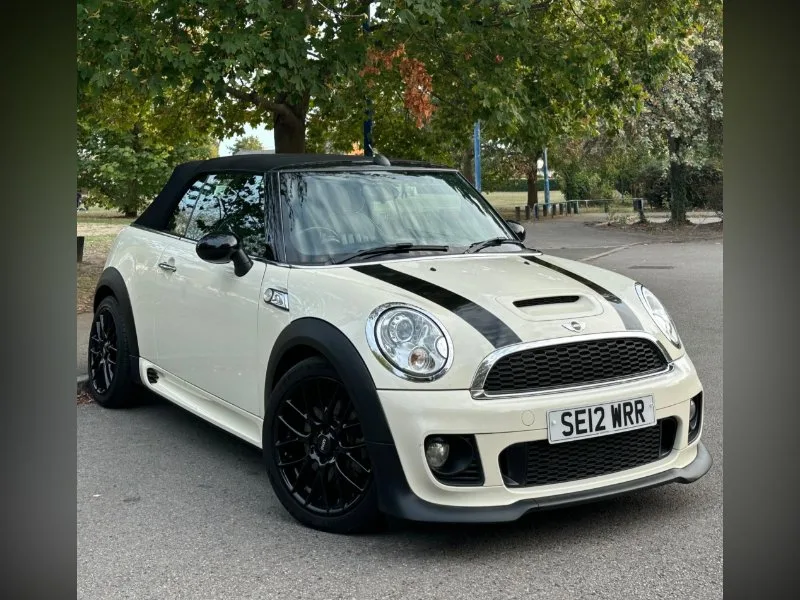 2012 MINI Convertible 1.6 Cooper S Steptronic Euro 5 2dr
