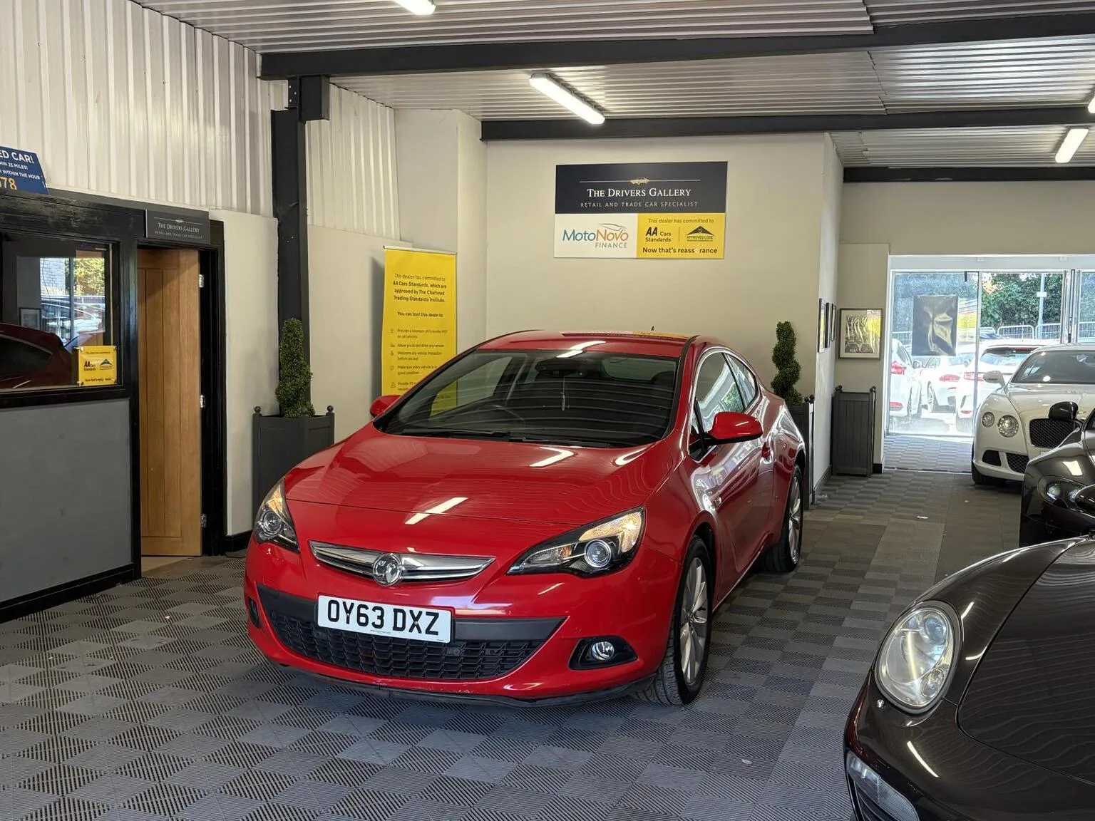 2013 Vauxhall Astra Gtc 2.0 CDTi SRi Auto Euro 5 3dr