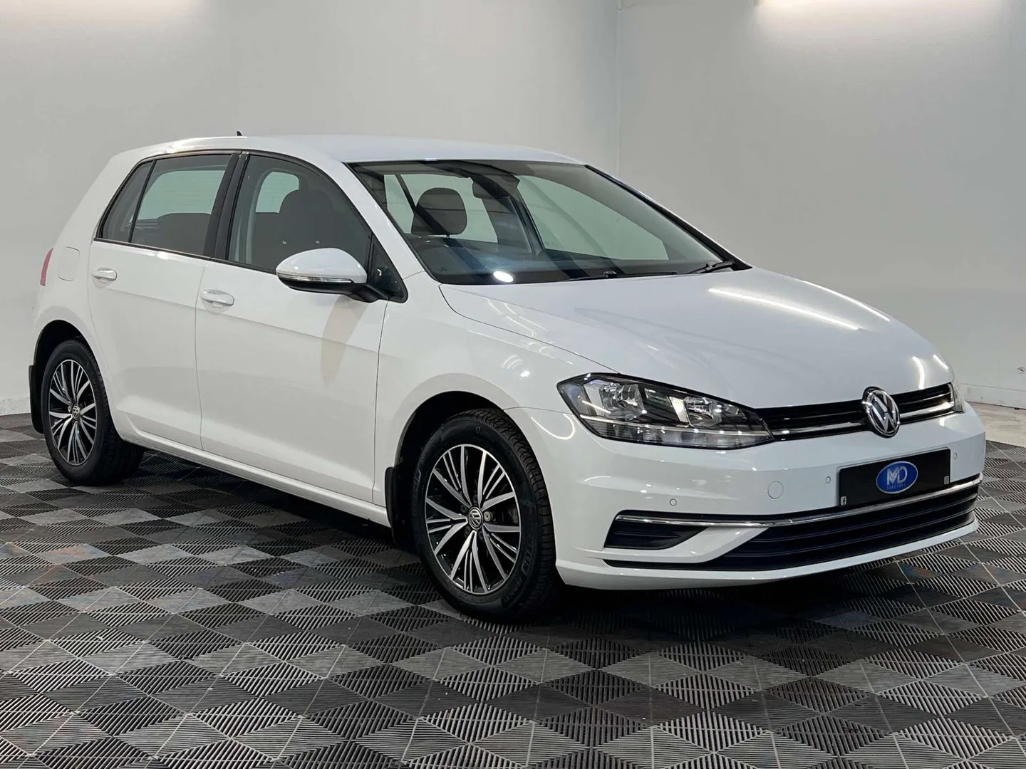 2017 Volkswagen Golf 1.4 Golf SE TSi BlueMotion Technology 5dr 2 KEYS + S/HISTORY + NEW MOT + AA