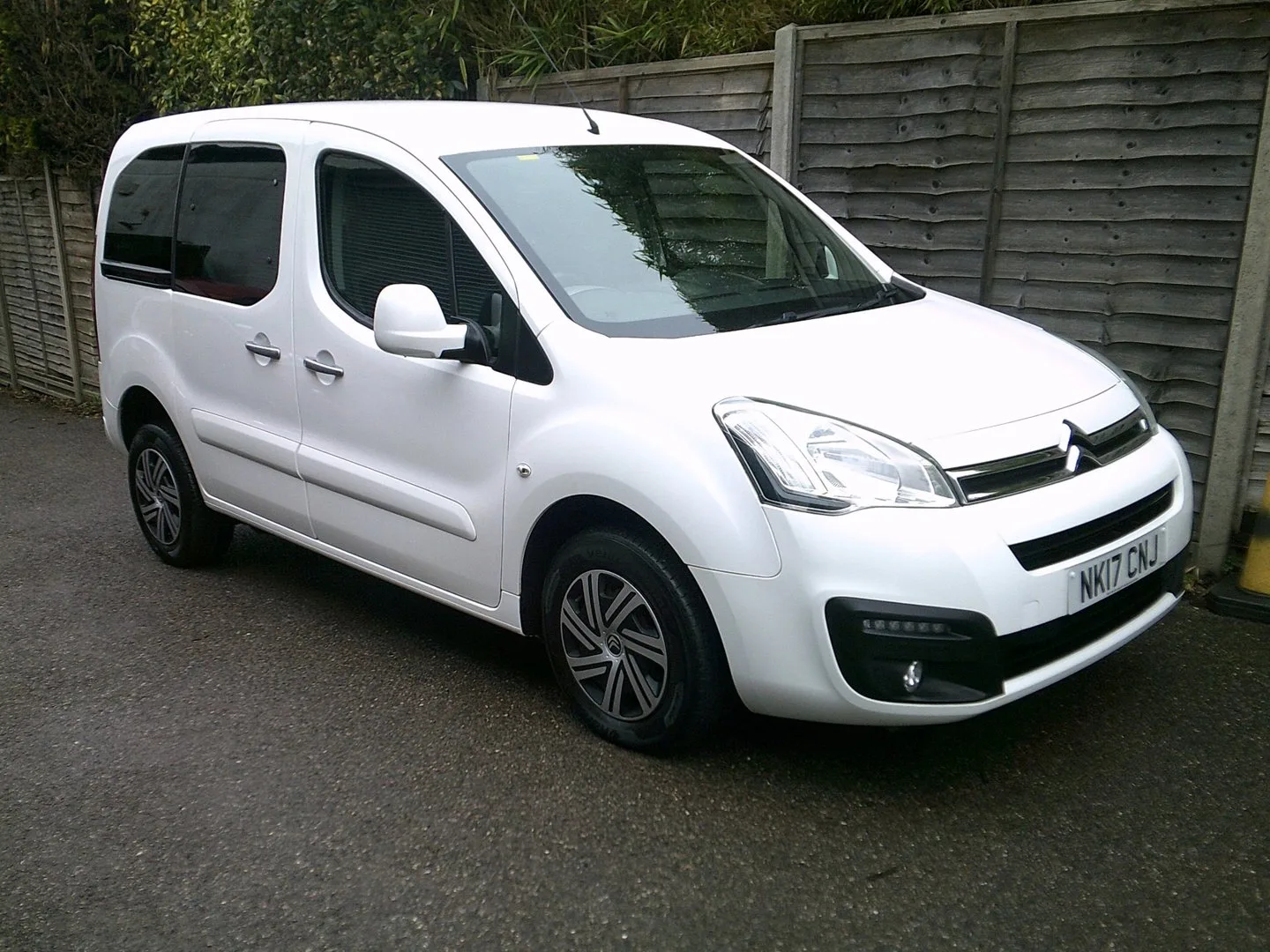 Citroen Berlingo Multispace 2017 (17) BLUEHDI FEEL EDITION ETG6 WHEELCHAIR CONVERTED VEHICLE