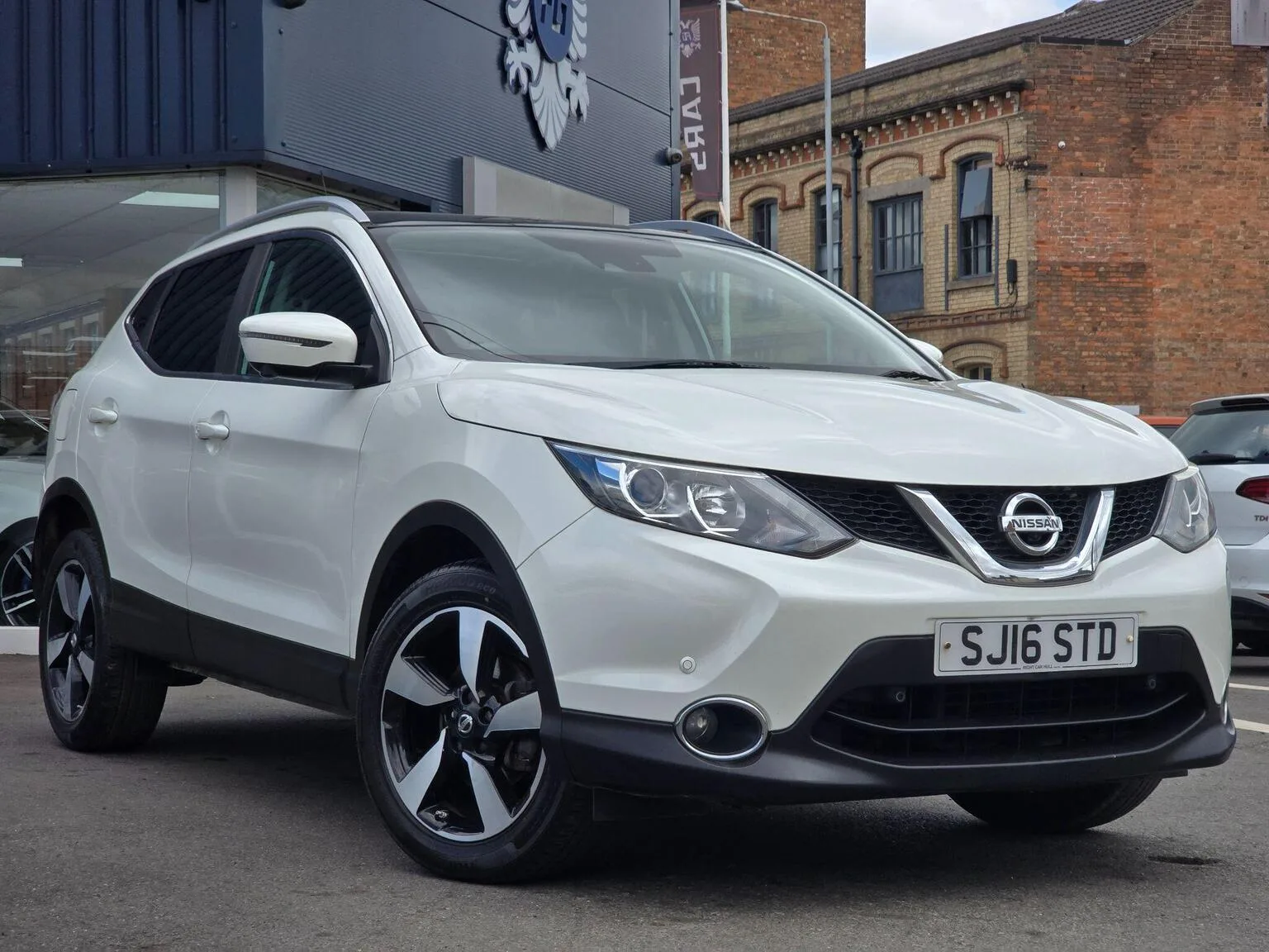 2016 Nissan Qashqai 1.5 dCi N-Connecta 2WD Euro 6 (s/s) 5dr