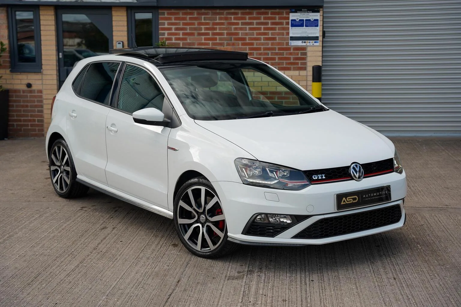 2017 Volkswagen Polo 1.8 TSI GTI Euro 6 (s/s) 5dr