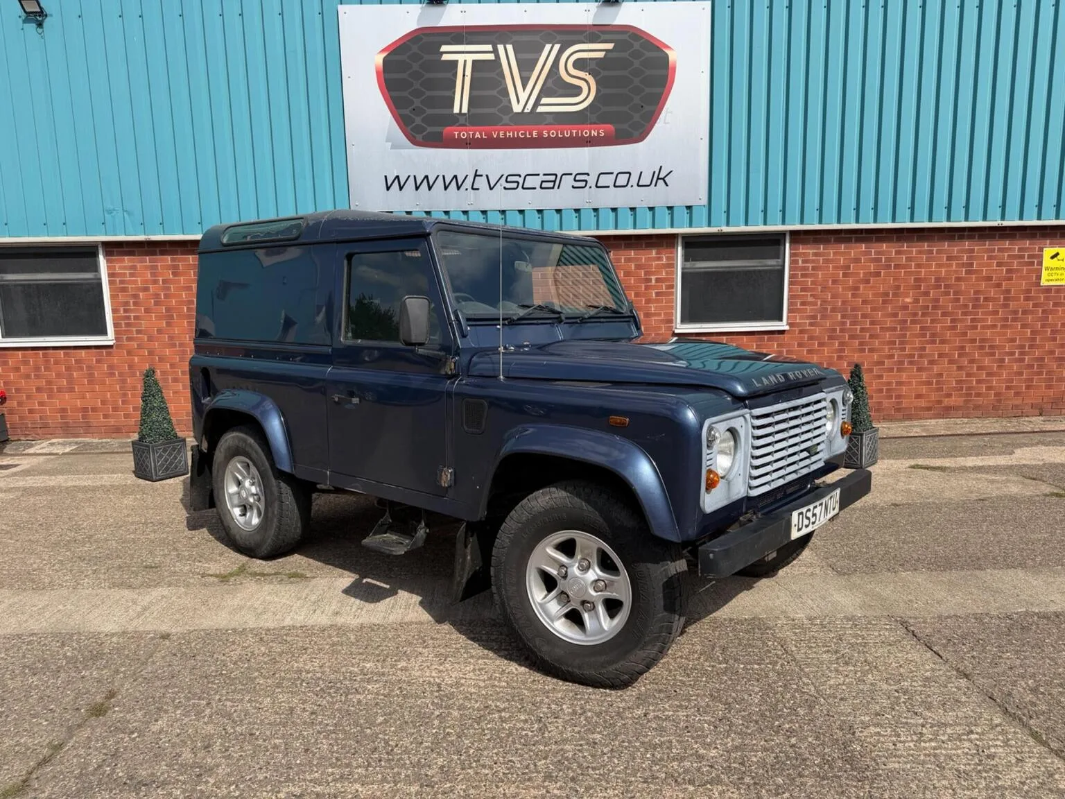 2008 Land Rover Defender 90 2.4 TDCi County Hard Top SUV 4WD SWB Euro 4 3dr