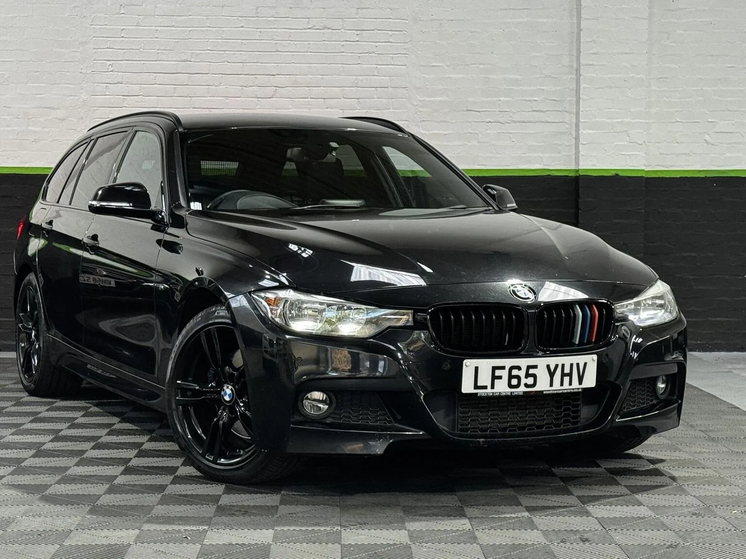 2015 BMW 3 Series 3.0 330d M Sport Touring Auto xDrive Euro 6 (s/s) 5dr
