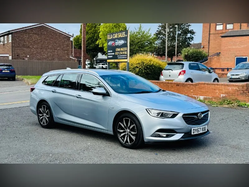2017 Vauxhall Insignia 2.0 Turbo D BlueInjection Tech Line Nav Sports Tourer 5dr Diesel Manual Euro 6 (s/s) (170 ps)
