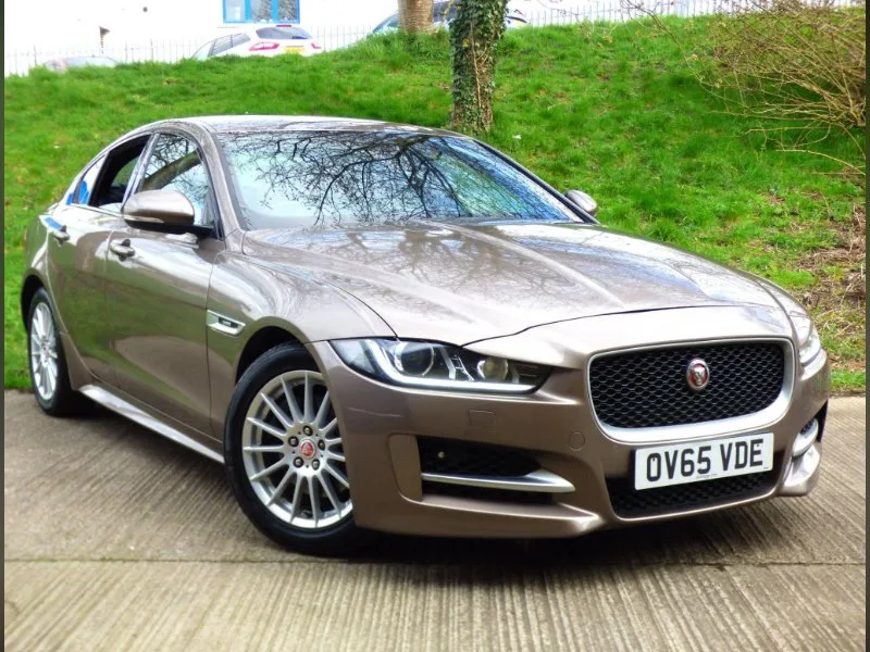 2015 Jaguar XE 2.0d R-Sport Auto Euro 6 (s/s) 4dr
