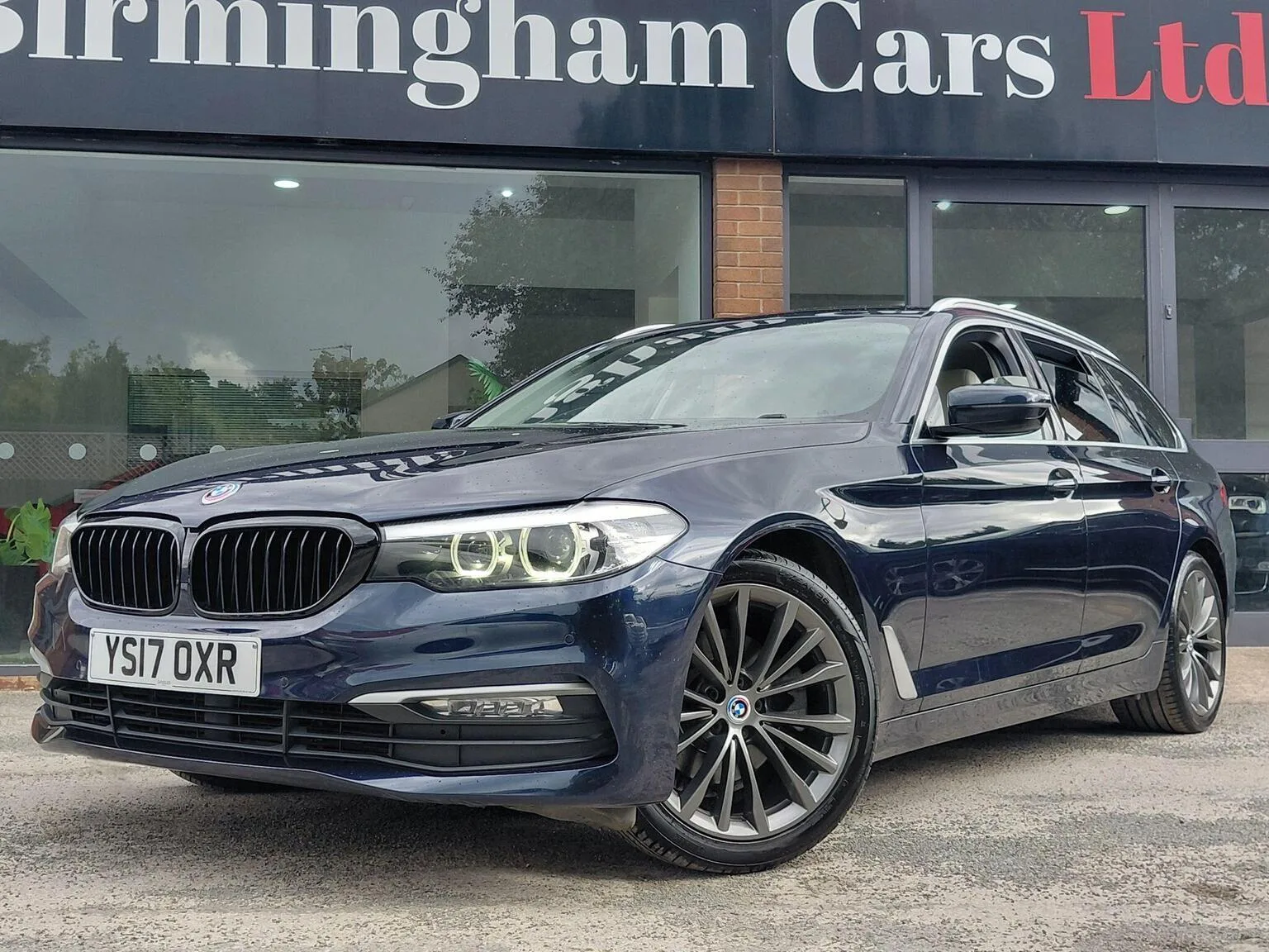 2017 BMW 5 Series 2.0 520d SE Touring Auto Euro 6 (s/s) 5dr