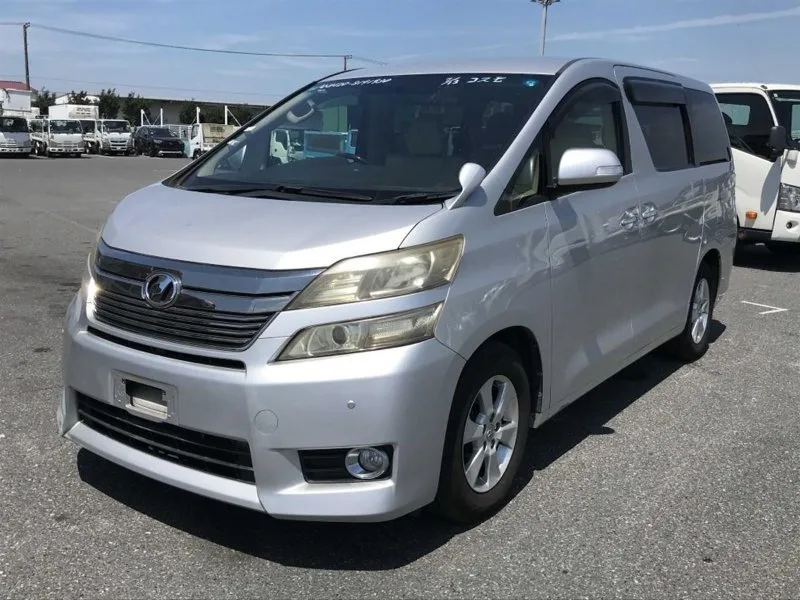 2011 Toyota Vellfire 2.4X Petrol Automatic 8 SEATER AIR CON, ULEZ VERY LOW MILES BIMTA CERTIFIED