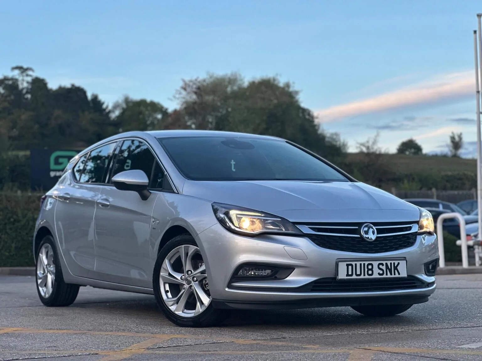 2018 Vauxhall Astra 1.4i Turbo SRi Nav Euro 6 5dr