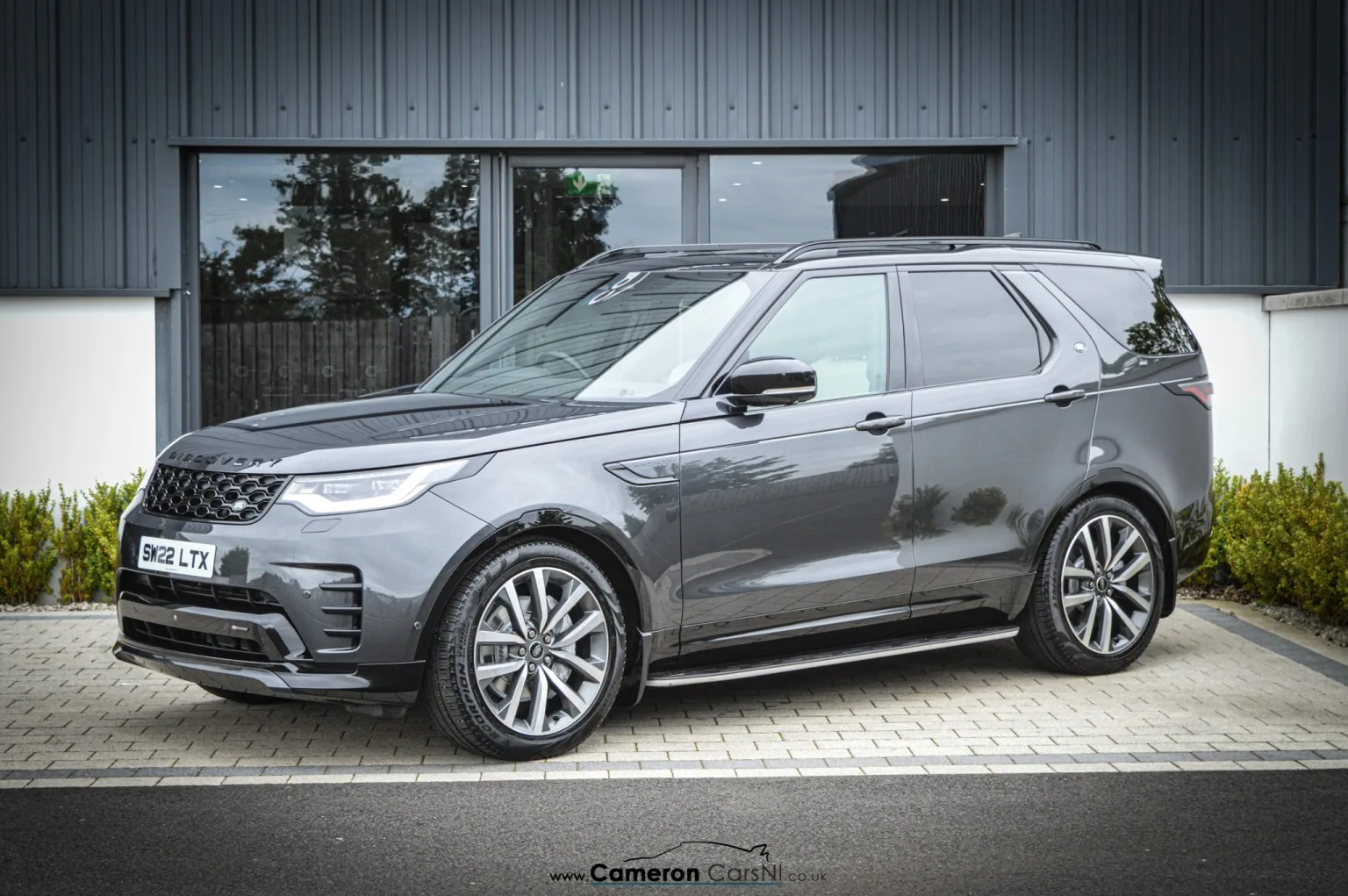 2022 Land Rover Discovery 3.0 D300 MHEV R-Dynamic SE