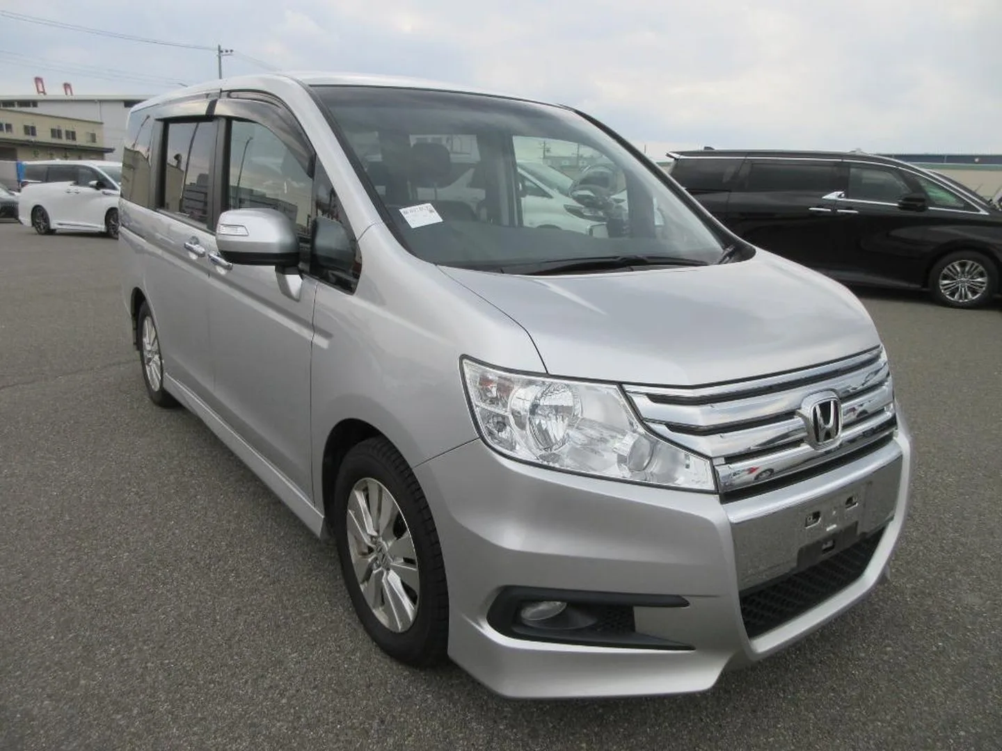 2012 Honda Stepwagon Spada Z RK5 + 8 SEATS