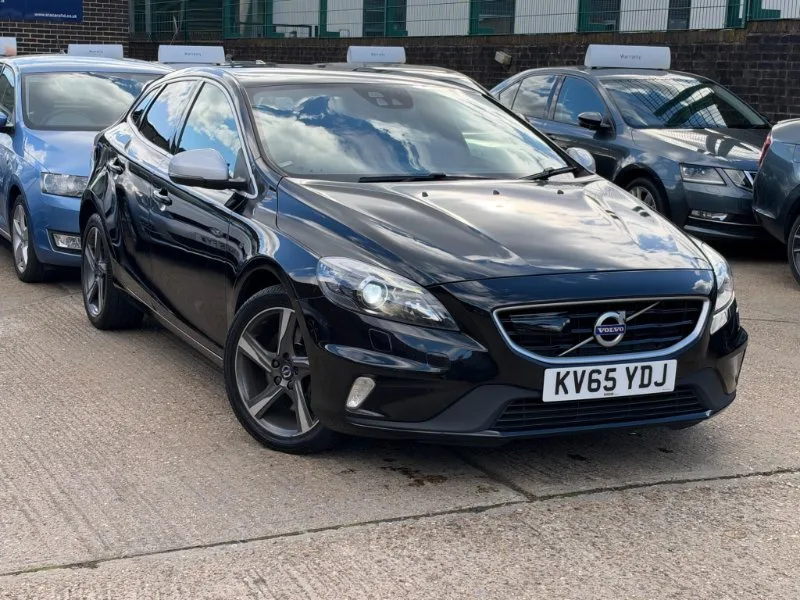 2015 Volvo V40 2.0 D3 R-Design Lux Nav Auto Euro 6 (s/s) 5dr
