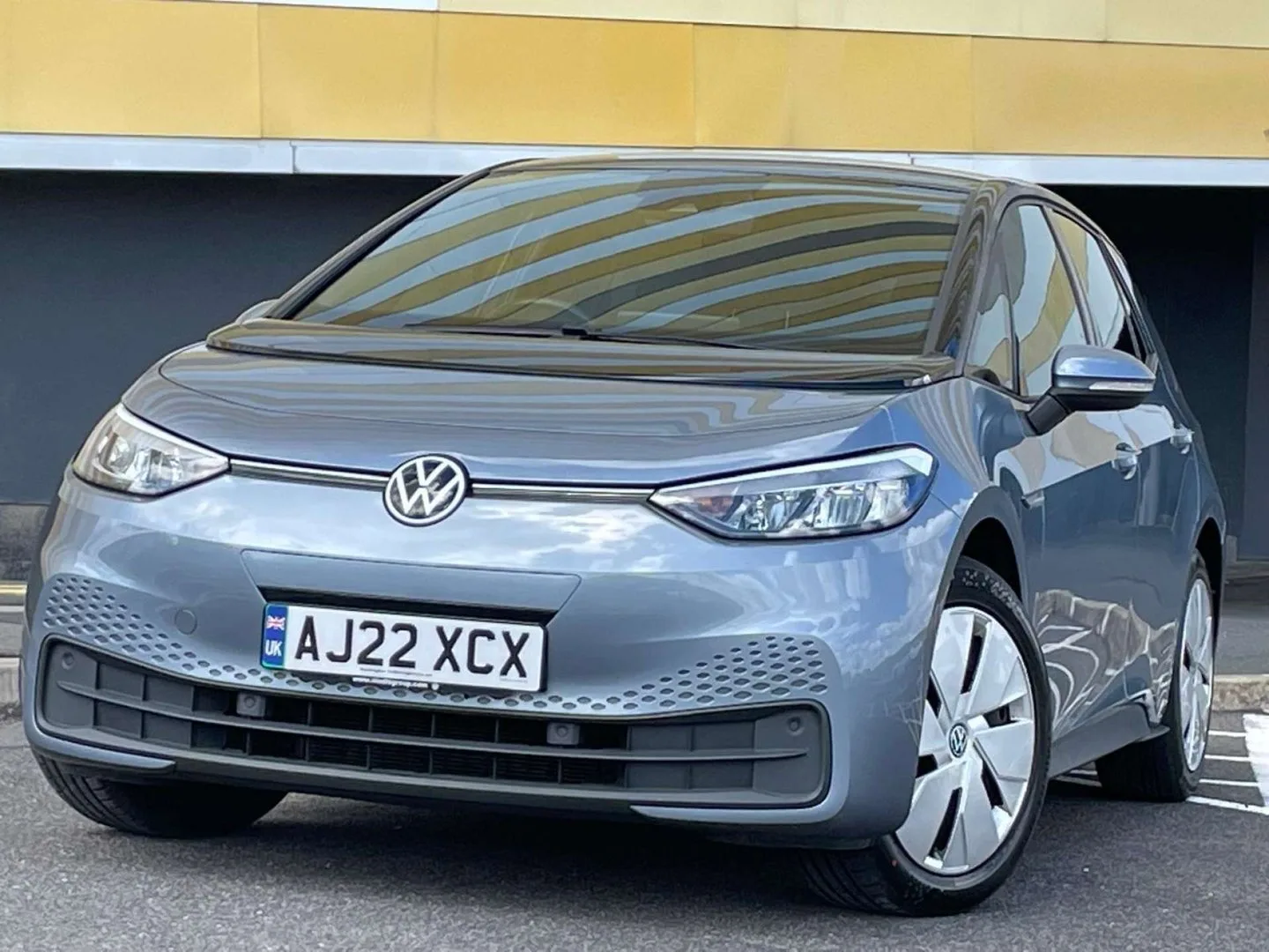 2022 Volkswagen ID.3 Pro Performance 58kWh Life Hatchback 5dr Electric Auto (204 ps)