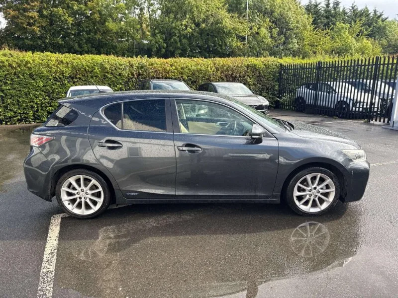2011 Lexus CT 1.8 200h SE-L CVT Euro 5 (s/s) 5dr