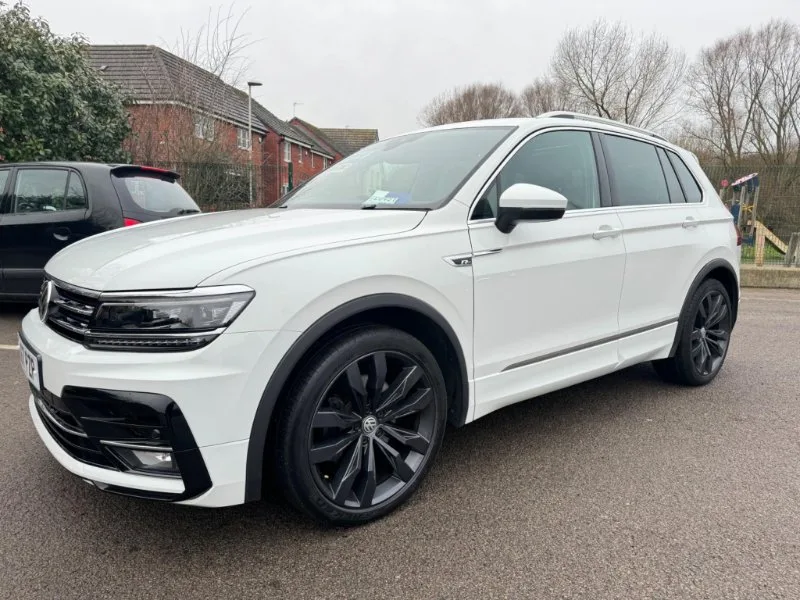 2017 Volkswagen Tiguan 2.0 TDI R-Line DSG 4Motion Euro 6 (s/s) 5dr